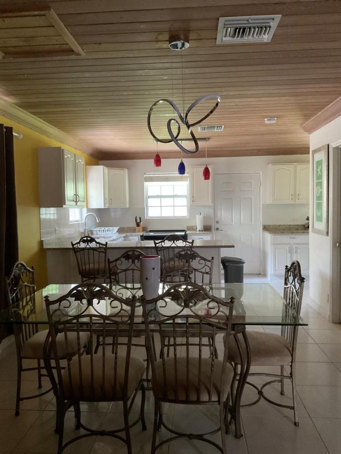 Sapphire Garden Townhouses George Town Bagian luar foto