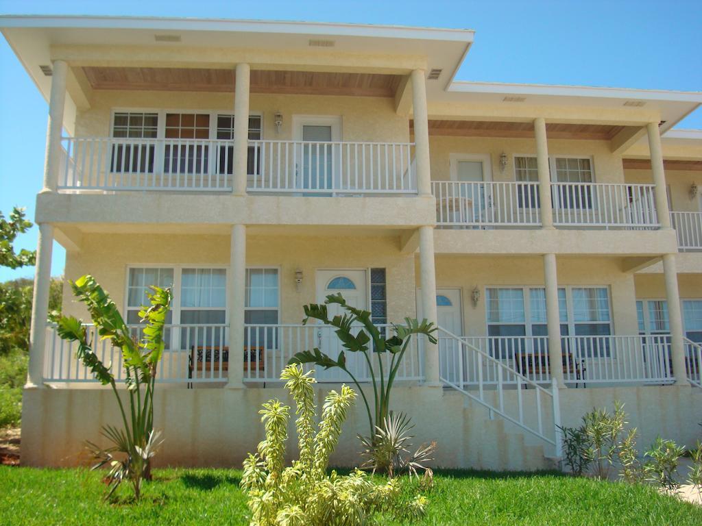 Sapphire Garden Townhouses George Town Bagian luar foto